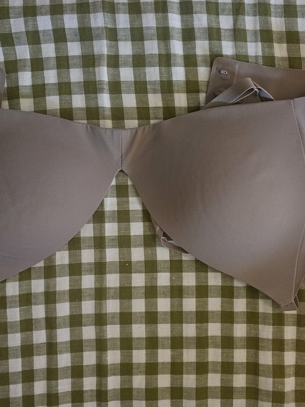 lululemon athletica Smooth Nude T-Shirt Bra - Taupe
